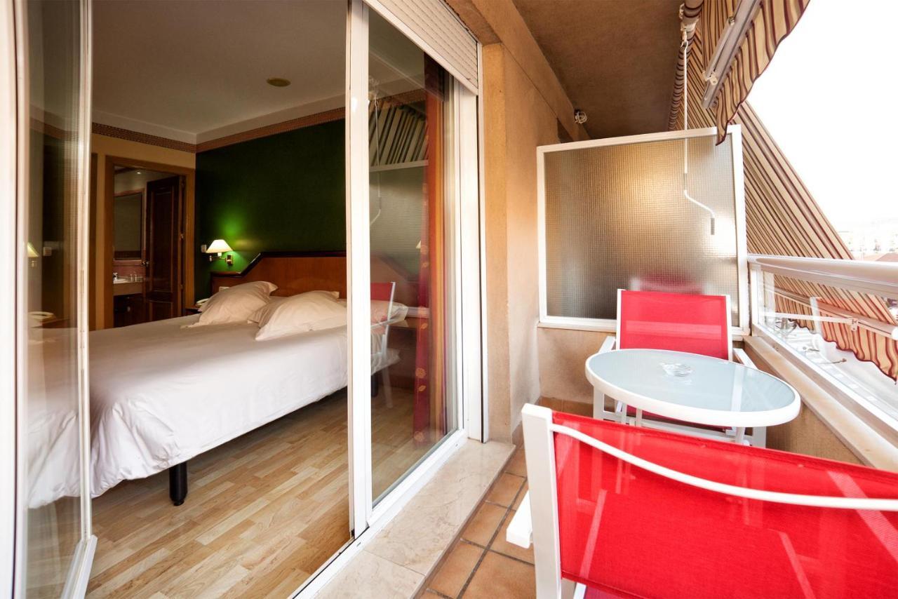 Hotel Torrepalma Alcala La Real Bagian luar foto