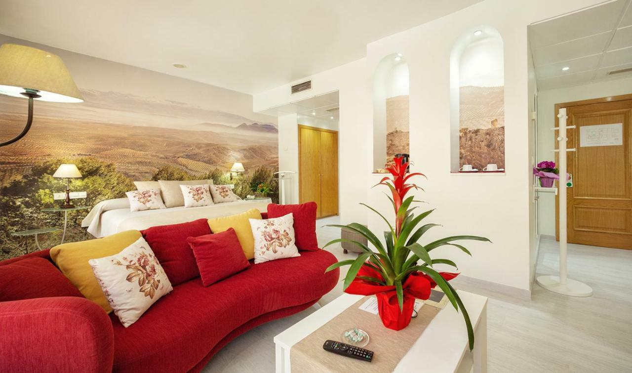 Hotel Torrepalma Alcala La Real Bagian luar foto